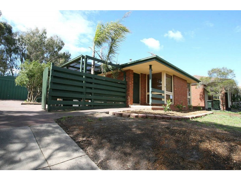 17 Gattinara Drive, Frankston VIC 3199