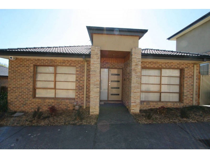 2/8 Ithaca Road, Frankston South VIC 3199