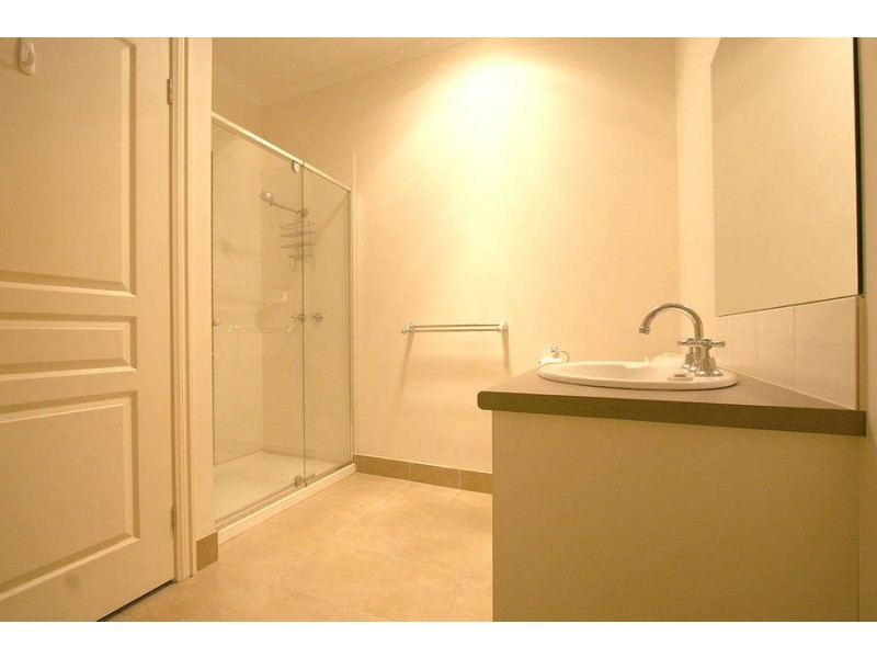 1/8-10 Reservoir Road, Frankston VIC 3199