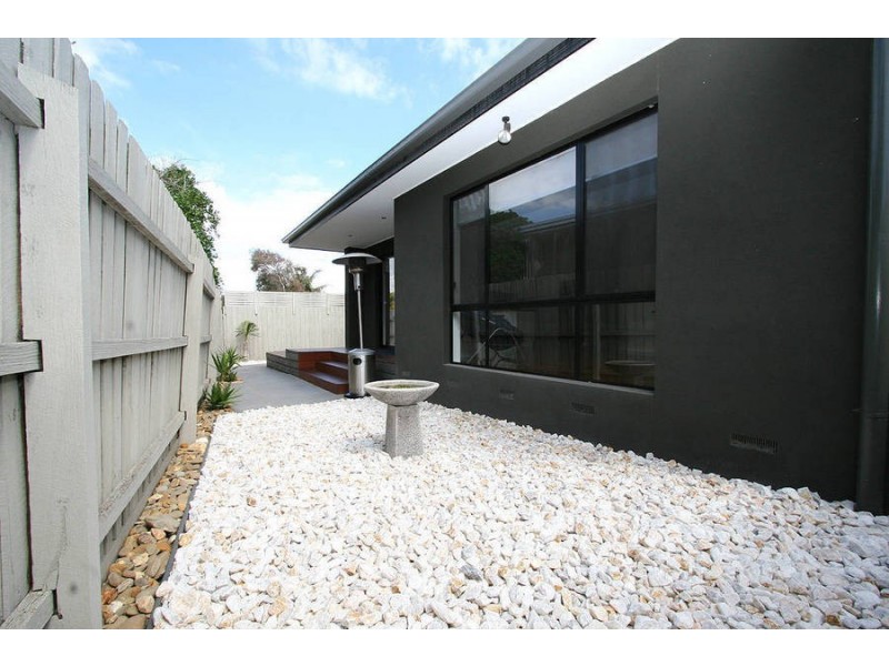 2/376 Station Street, Chelsea VIC 3196