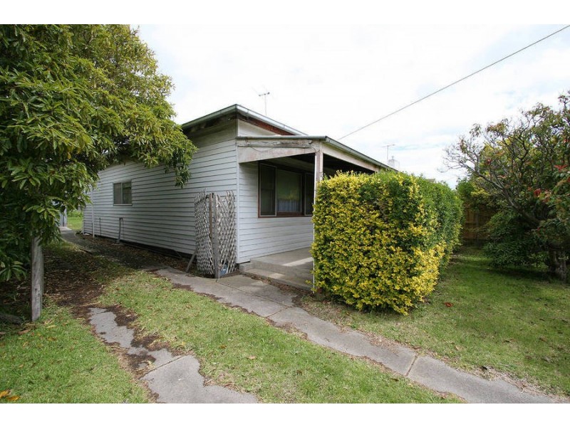 13 Ebdale Street, Frankston VIC 3199