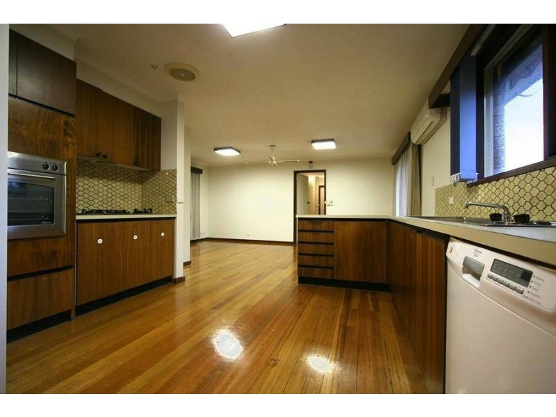 4 McMurtry Way, Frankston VIC 3199