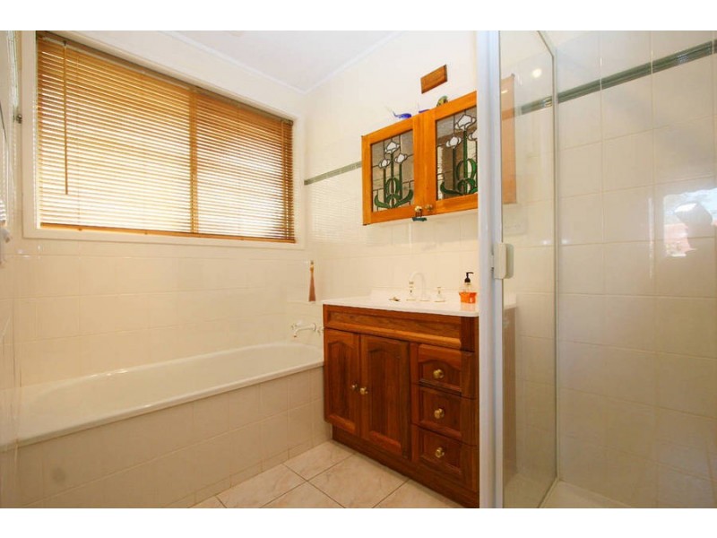 37 Washington Drive, Frankston VIC 3199