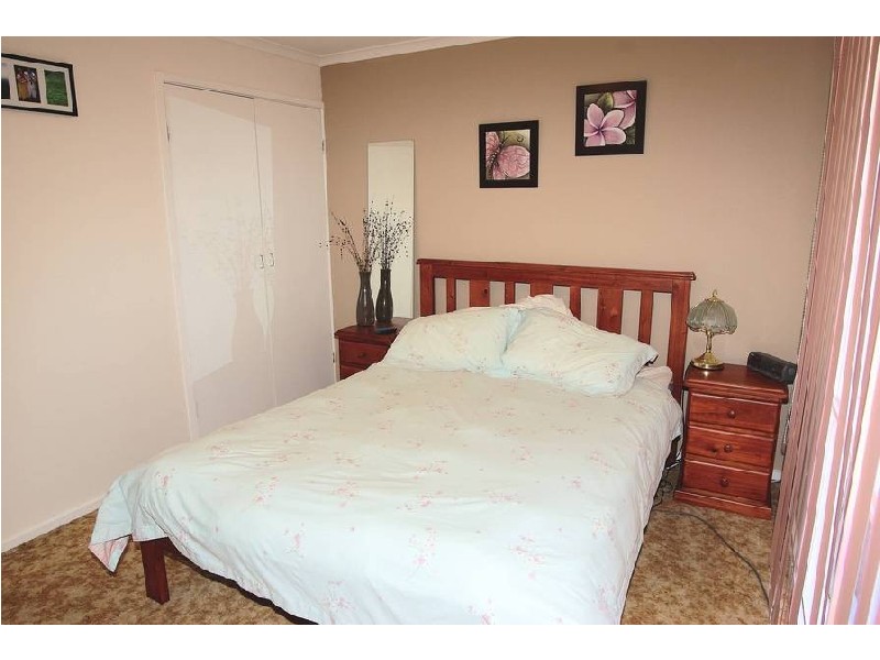 4/37 Eastend Crescent, St Albans Park VIC 3219