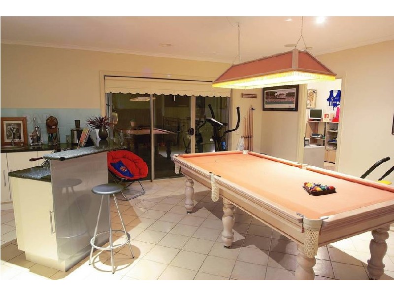 21 Nolan Place, Lovely Banks VIC 3221