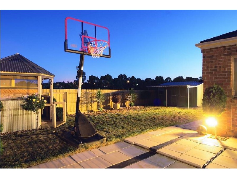 21 Nolan Place, Lovely Banks VIC 3221