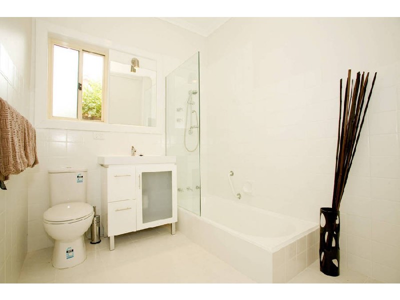 6 Fairlie Street, Hamlyn Heights VIC 3215