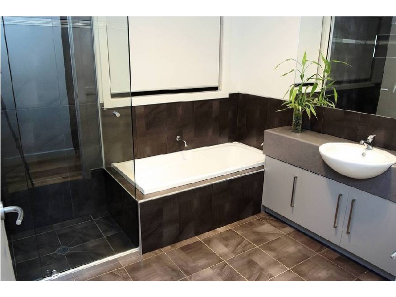 57 Clydesdale Way, Highton VIC 3216