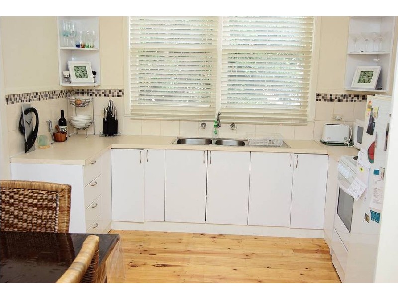 11 Marjorie Avenue, Belmont VIC 3216