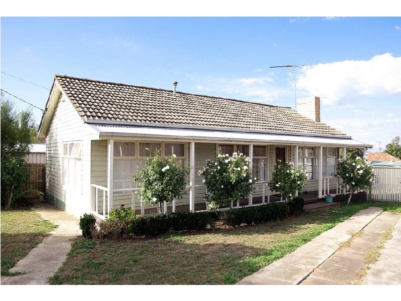 39 Cambra Road, Belmont VIC 3216