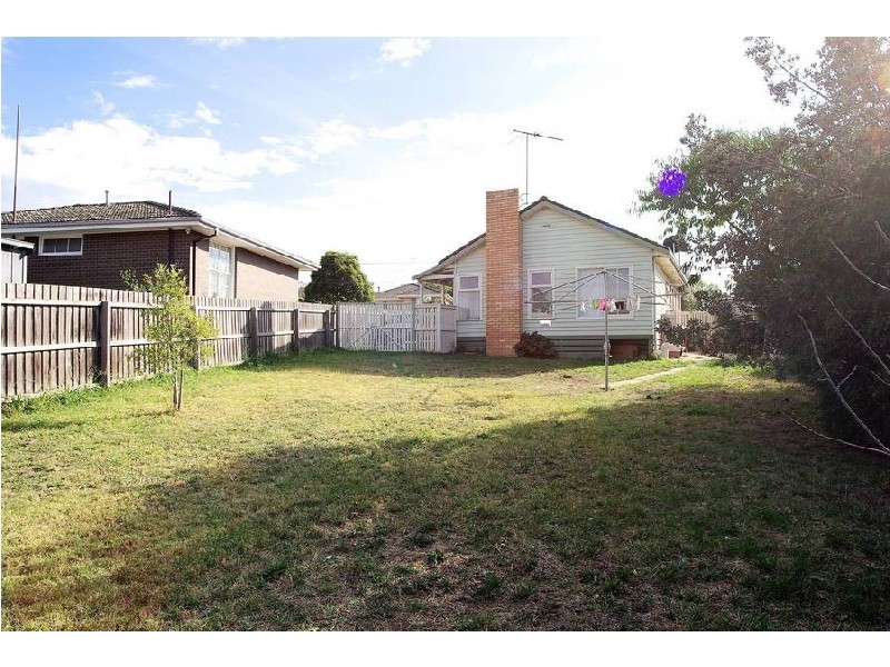 39 Cambra Road, Belmont VIC 3216