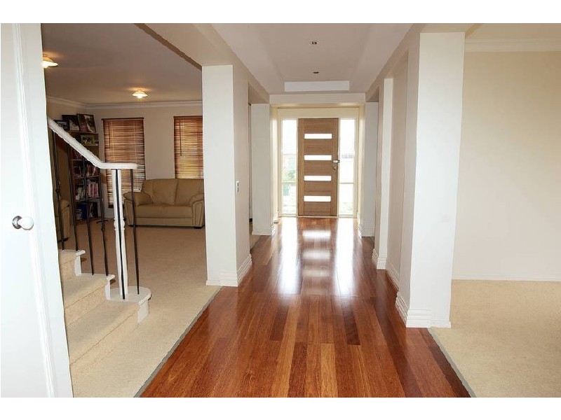 28 Pinto Way, Highton VIC 3216