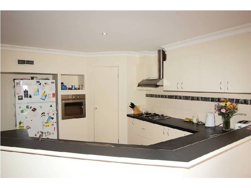 28 Pinto Way, Highton VIC 3216