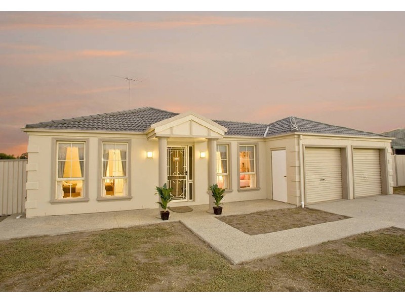 1 Silvan Court, Lovely Banks VIC 3221