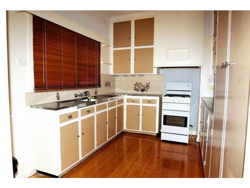 17 Powell Street, East Geelong VIC 3219