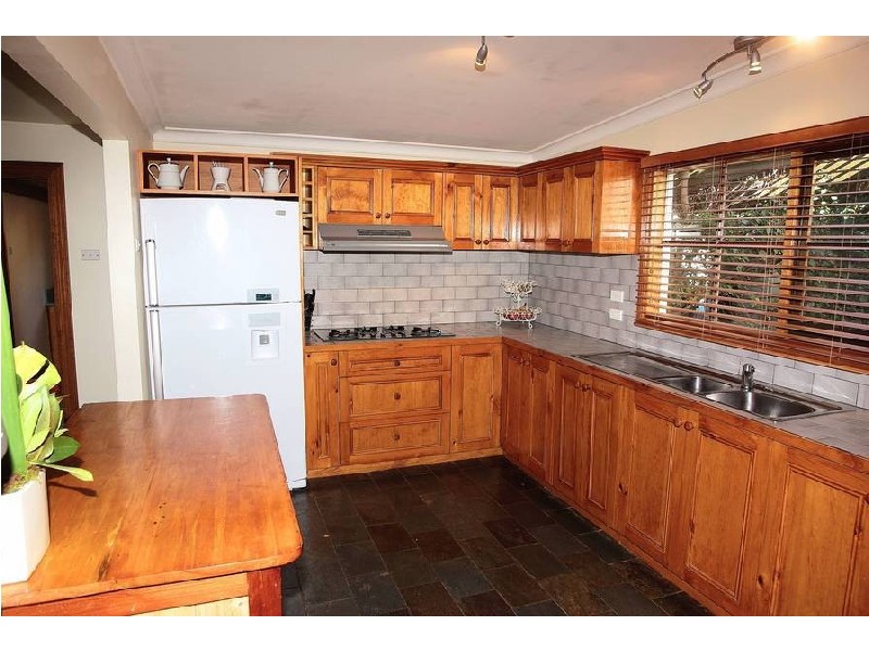 East Geelong VIC 3219