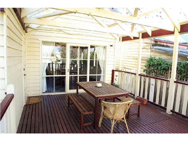 East Geelong VIC 3219