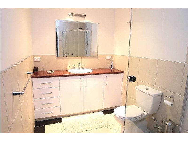 9 Highett Road, Highton VIC 3216