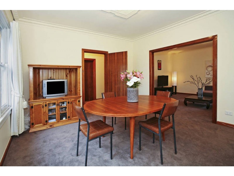 4 Walsgott Street, North Geelong VIC 3215