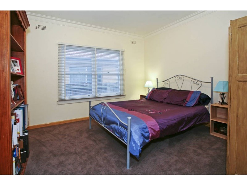 4 Walsgott Street, North Geelong VIC 3215