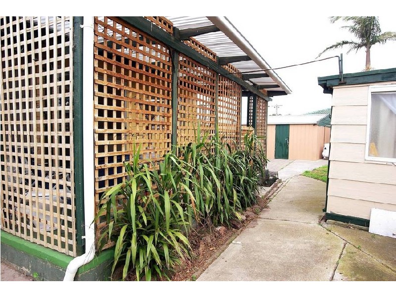 1 Ranger Court, Whittington VIC 3219