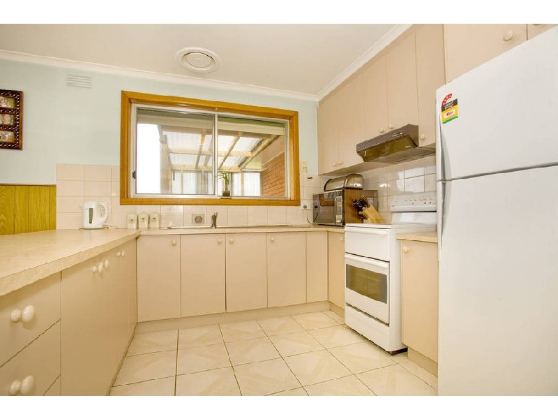 35 Barton Street, Bell Park VIC 3215