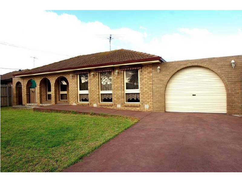 86 Cloverdale Drive, Corio VIC 3214