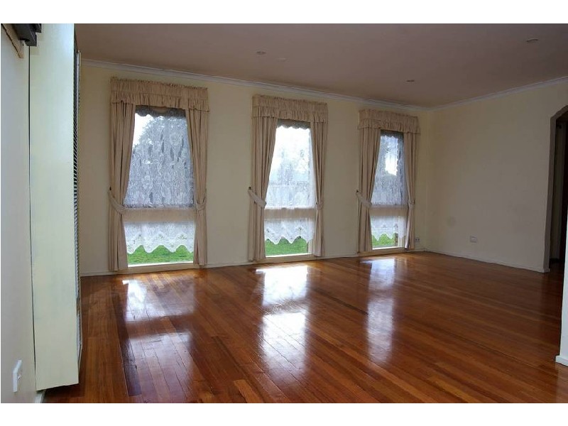 86 Cloverdale Drive, Corio VIC 3214