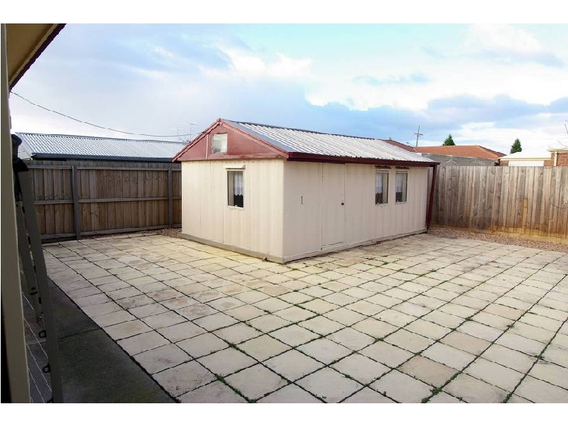 86 Cloverdale Drive, Corio VIC 3214