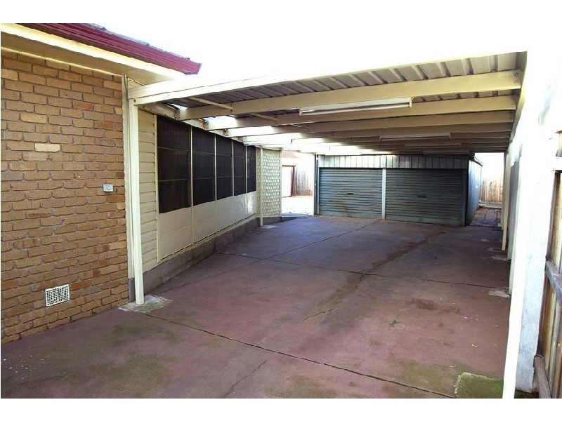 86 Cloverdale Drive, Corio VIC 3214