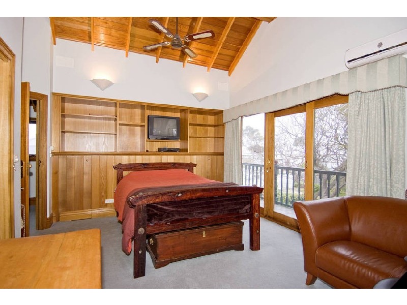 94 Garden Street, Geelong VIC 3220