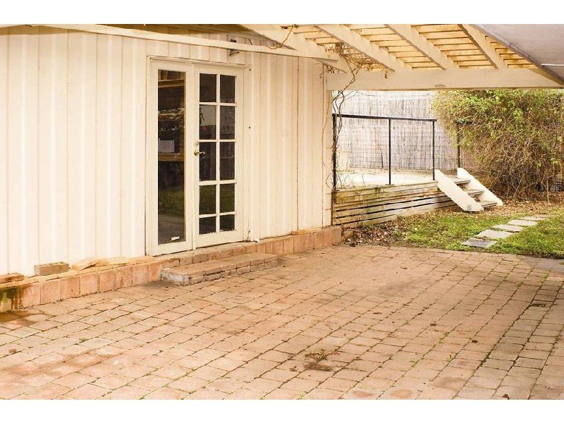 77 Braund Avenue, Bell Post Hill VIC 3215