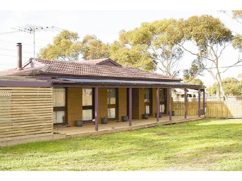 35 Tower Hill Drive, Lara VIC 3212