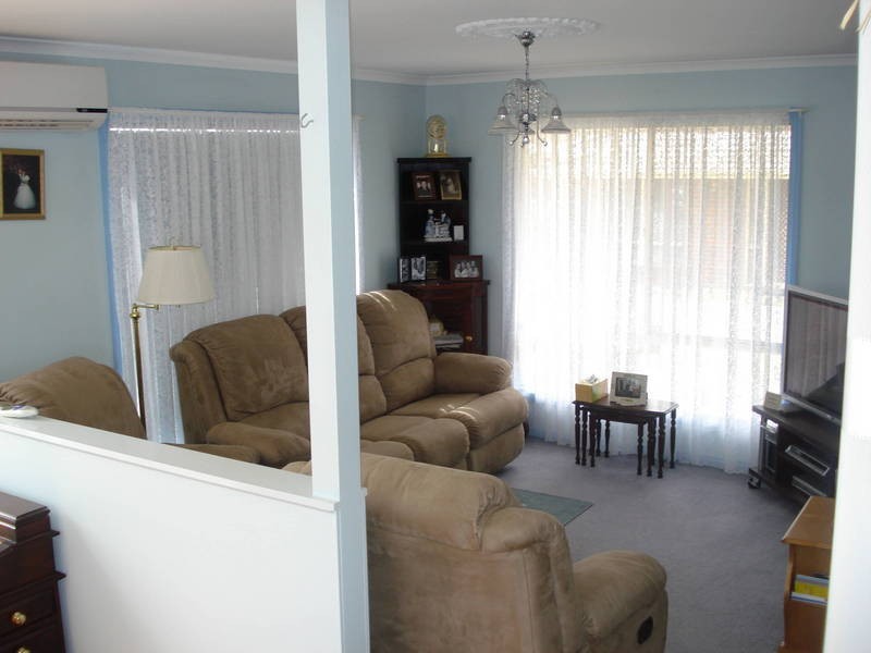 4/12 Karlovac Court, Bell Park VIC 3215