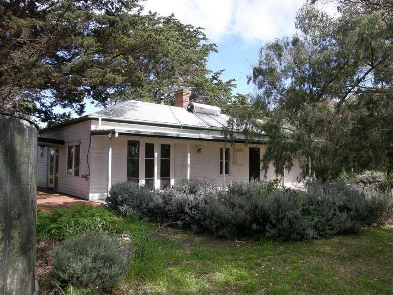 570 Bluestone School Road, Barwon Heads VIC 3227