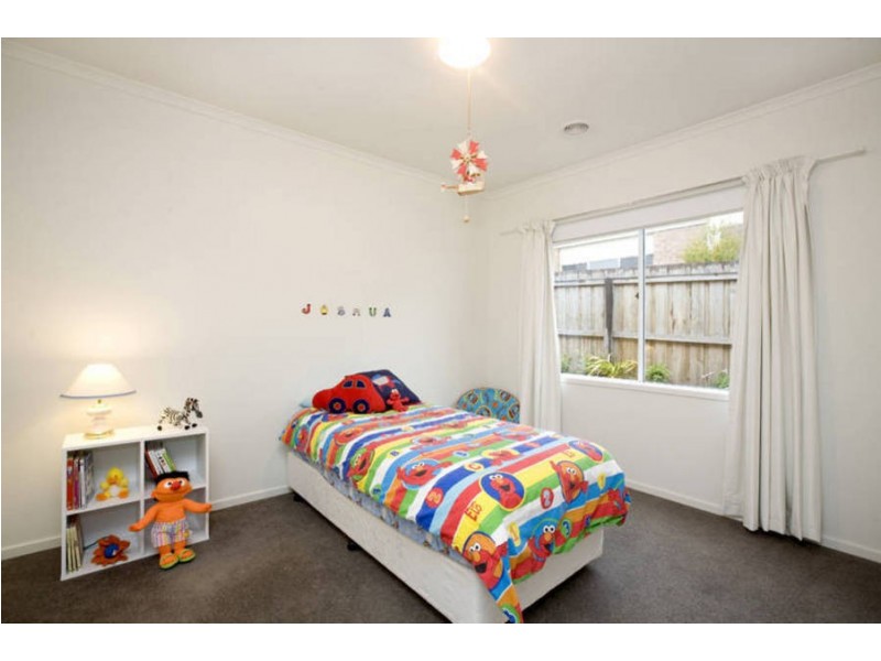 31 Exmoor Close, Highton VIC 3216