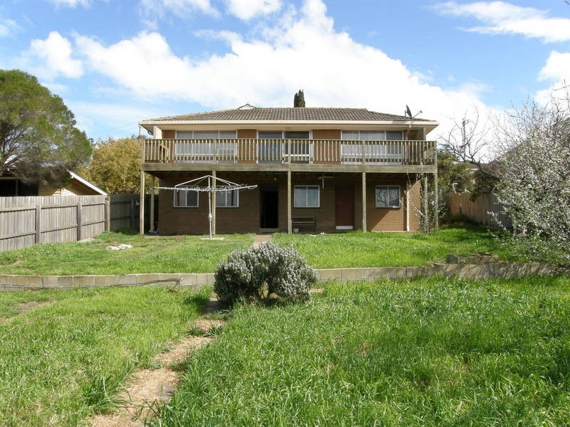 17 Devon St, Hamlyn Heights VIC 3215