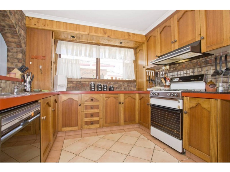 14 Fordview Crescent, Bell Post Hill VIC 3215