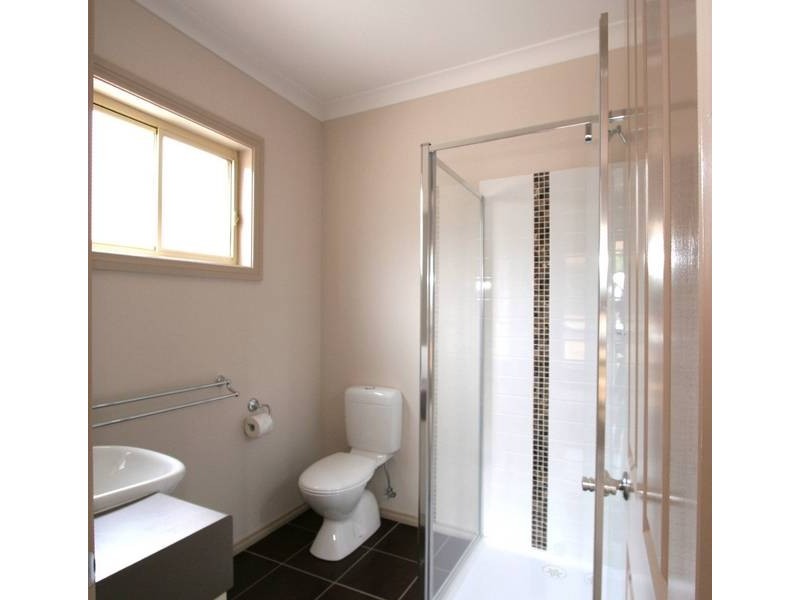 1/72 South Valley Rd, Highton VIC 3216