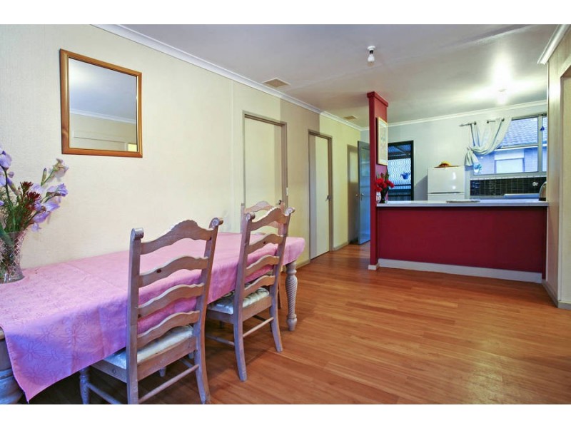 10 Redstone Court, Whittington VIC 3219