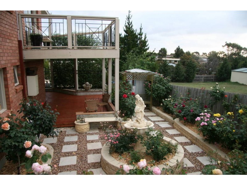 14 Washington Gardens, Leopold VIC 3224