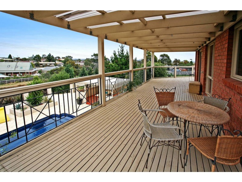 14 Washington Gardens, Leopold VIC 3224