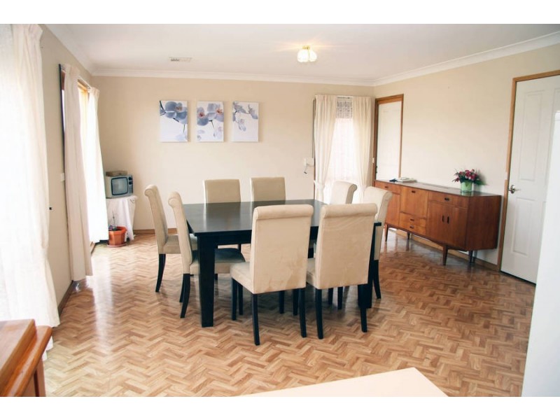 40 Washington Gardens, Leopold VIC 3224