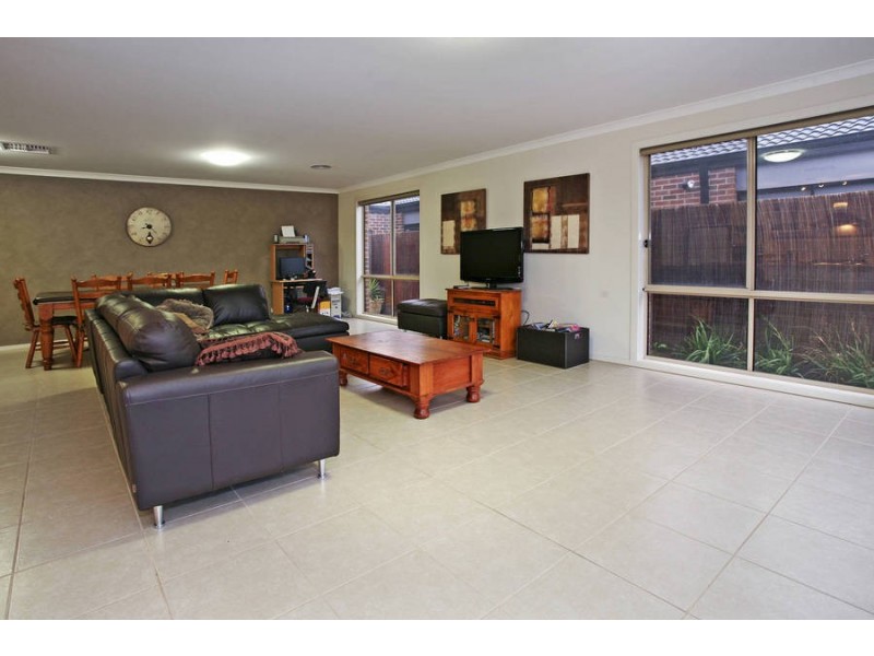 12 Nell Link, Leopold VIC 3224