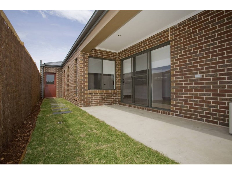 1/157 Separation Street, Bell Park VIC 3215
