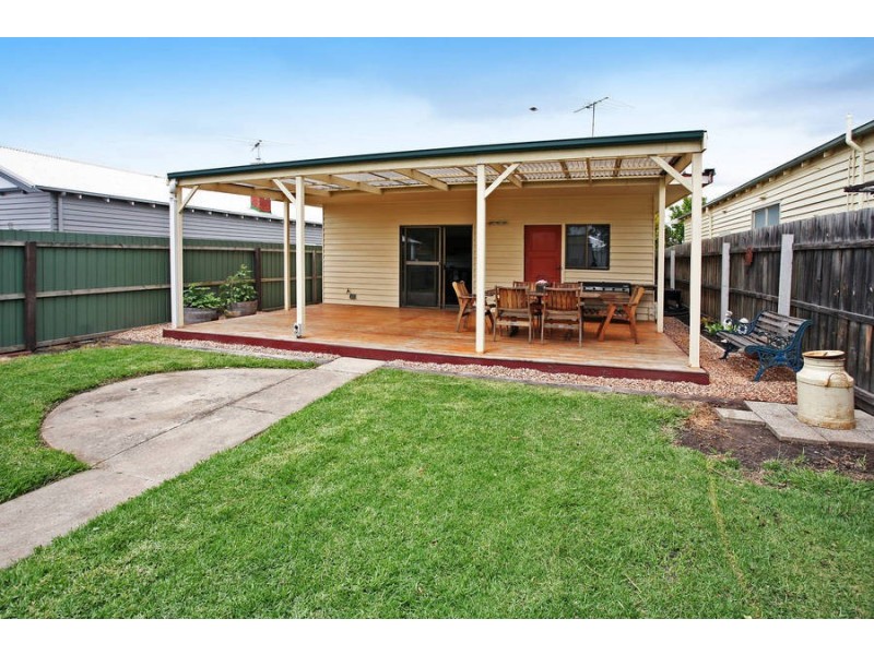 6 Kernot Street, East Geelong VIC 3219
