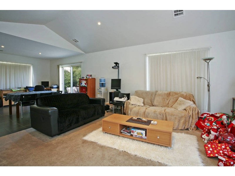 2A Darling Street, East Geelong VIC 3219