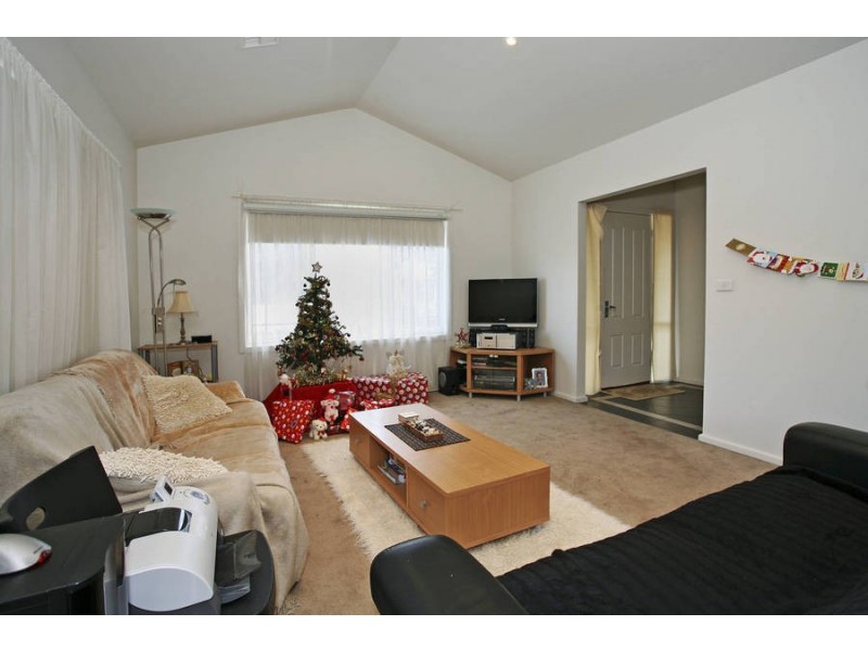 2A Darling Street, East Geelong VIC 3219