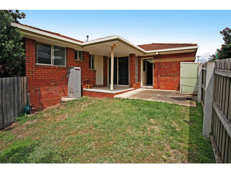 1/1 Myuna Street, Leopold VIC 3224