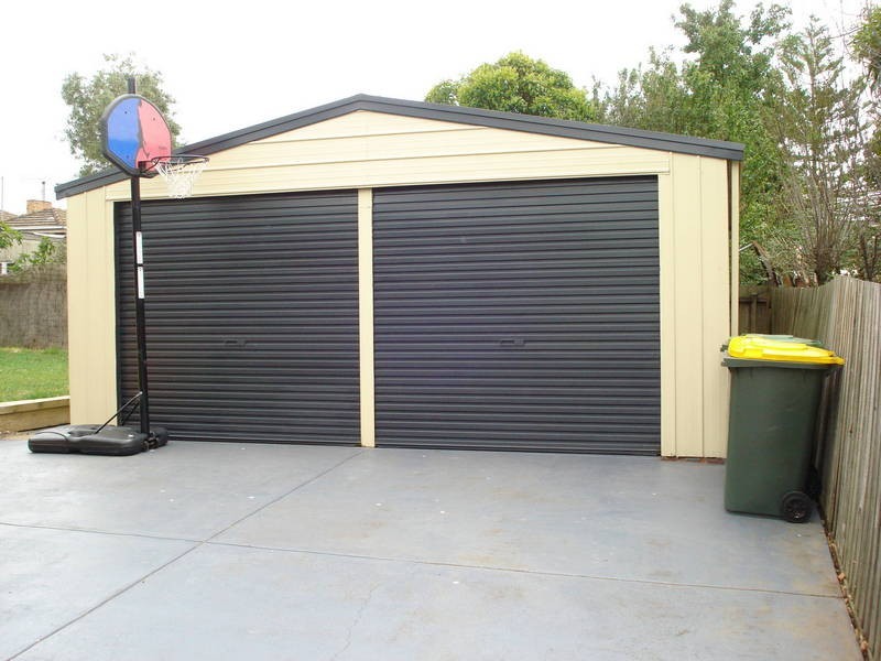 6 Cambra Rd, Belmont VIC 3216